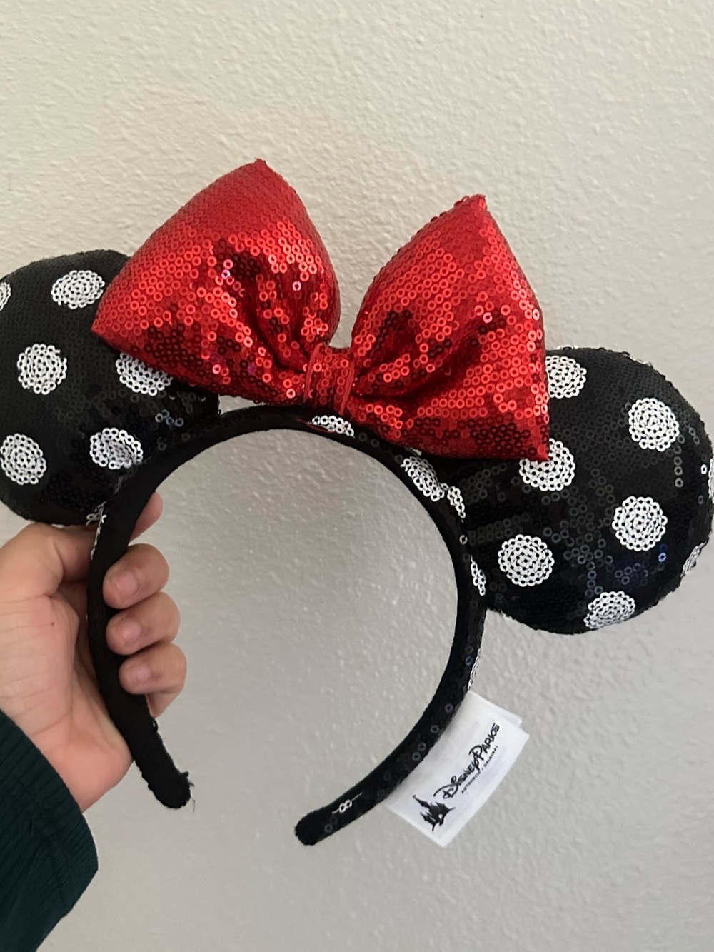 Disney Minnie Mouse Sequin Ears Headband - Black & Red